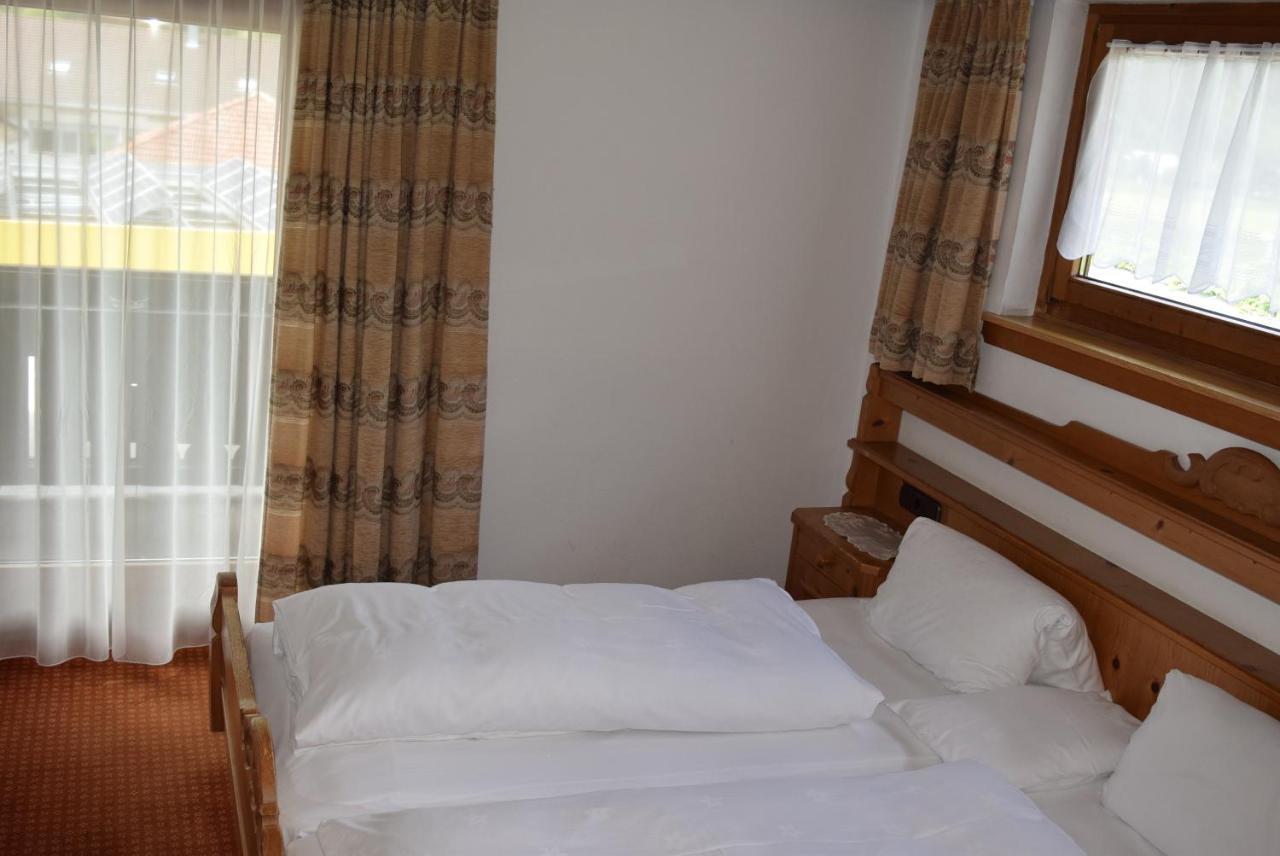 Bergsteiger-Zimmer Pension Obermair Mayrhofen Eksteriør billede